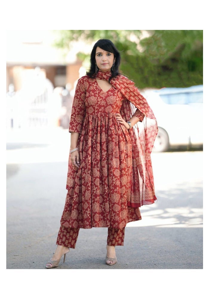 Malishka Export Maroon Rayon Printed Anarkali Kurta Pant Set for Women - Image 5
